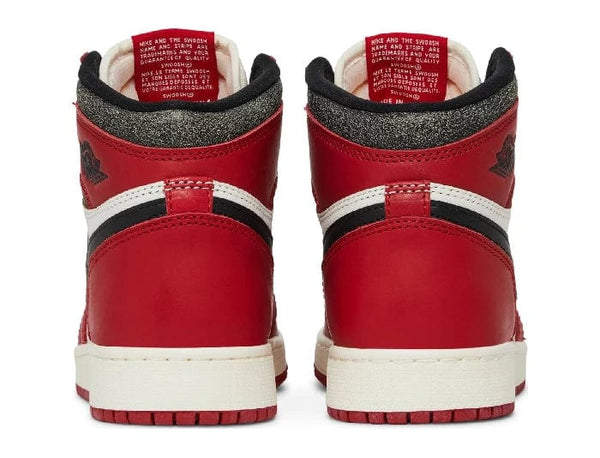 Nike Air Jordan 1 Retro High OG 'Chicago Lost & Found' Women's (GS) - Untied AU