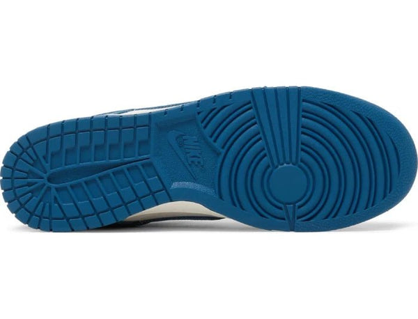 Nike Dunk Low SE 'Industrial Blue' - Untied AU