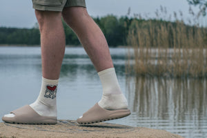How to Spot Fake Yeezy Slides: What Our Authentication Team Checks - UNTIED AU