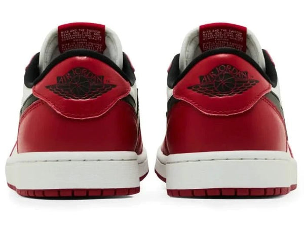 Nike Air Jordan 1 Retro Low OG 'Chicago' 2025 - UNTIED AU