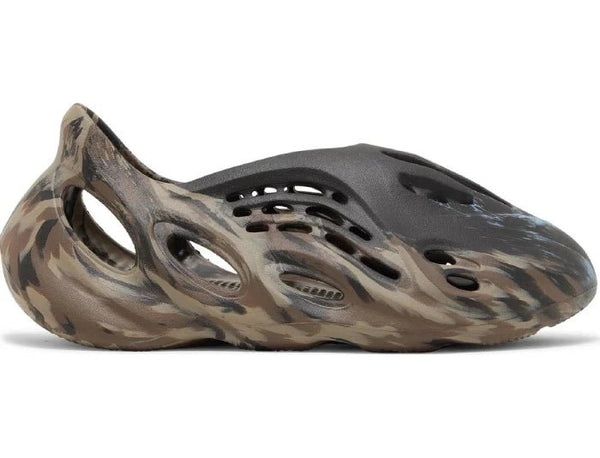 Yeezy sales supply au