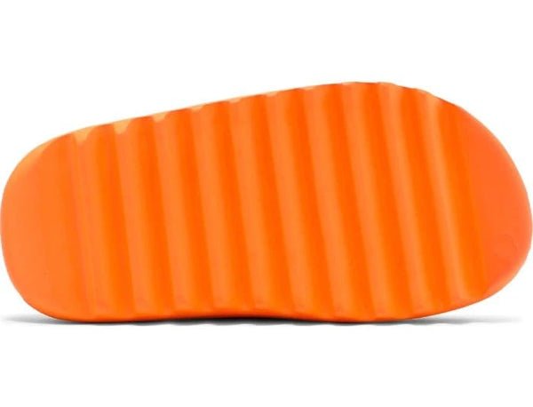 Nike benassi slides sales orange