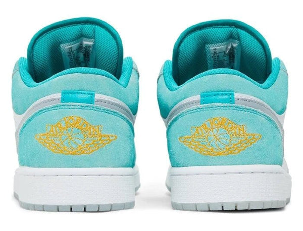 Nike Air Jordan 1 Low 'Emerald Green' - Untied AU