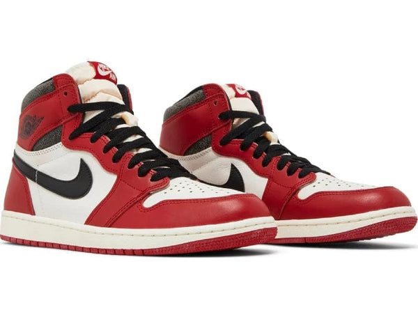 Nike Air Jordan 1 Retro High OG 'Chicago Lost & Found' - Untied AU