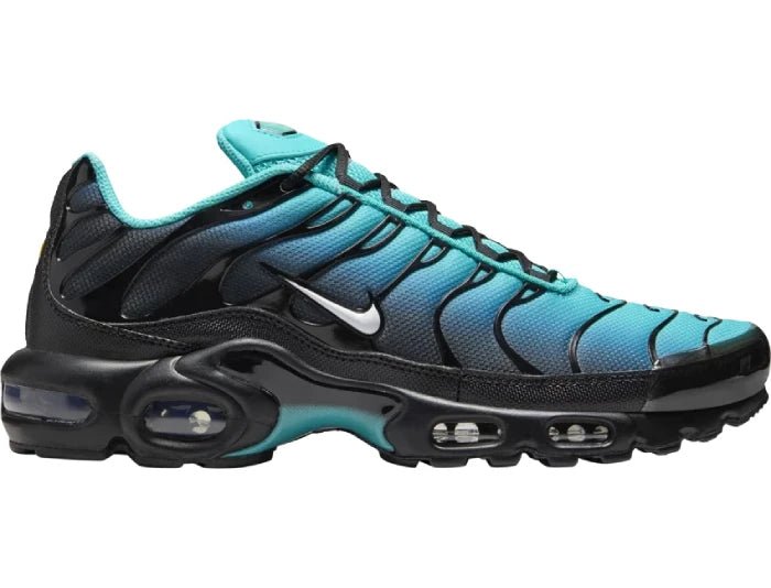 Black and top white fade tns
