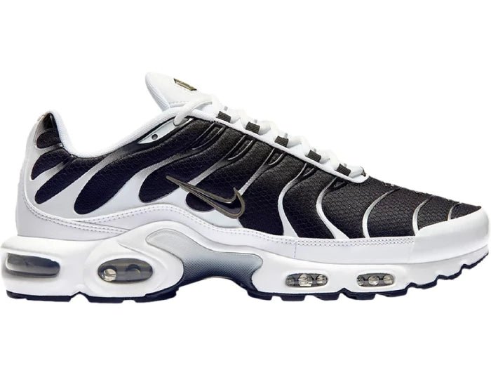Black and white deals fade tns