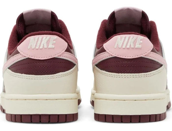 Nike Dunk Low Premium 'Valentine's Day' - Untied AU