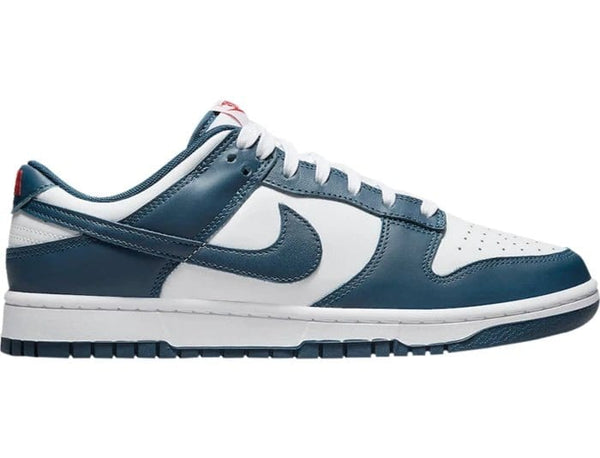 Nike Dunk Low 'Valerian Blue' - Untied AU